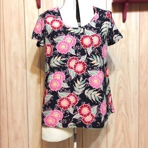 S 🌸LulaRoe Very SOFT Shirt🌸